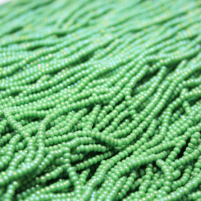 11/0 Czech Opaque Light Green Iris - 1148