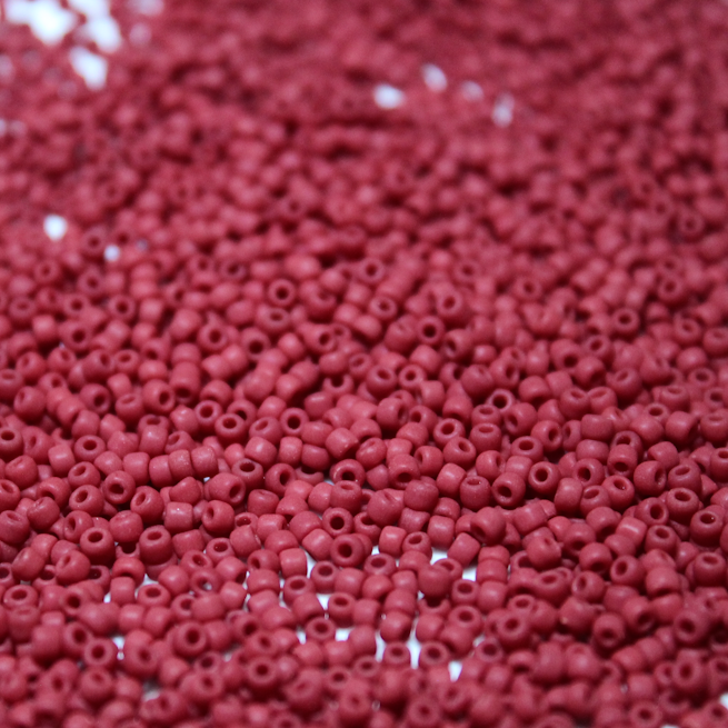 Opaque Matte Dark Red ~ 11/0 JSB F408A
