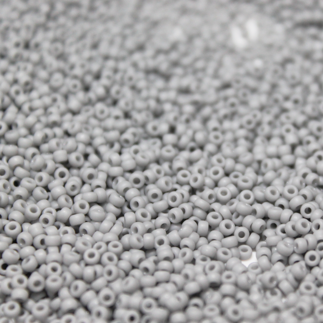 Opaque Matte Gray ~ 11/0 JSB F416A