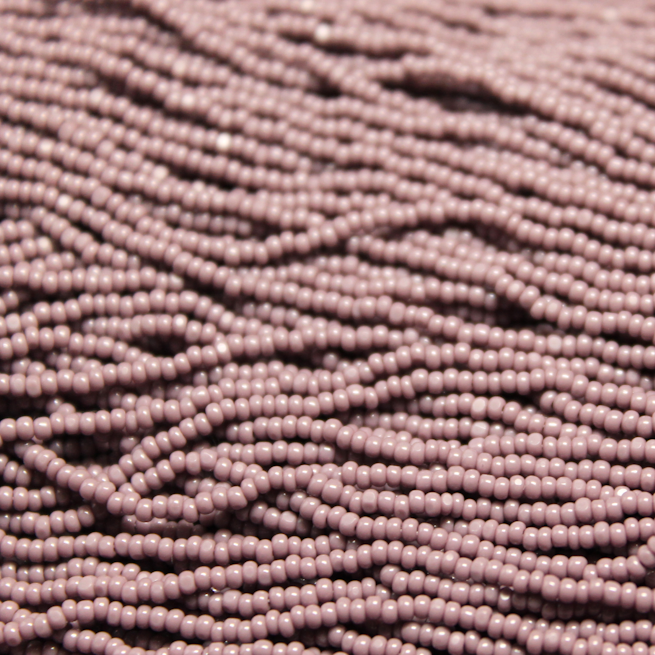 13/0 Charlotte Opaque Light Amethyst - C1316