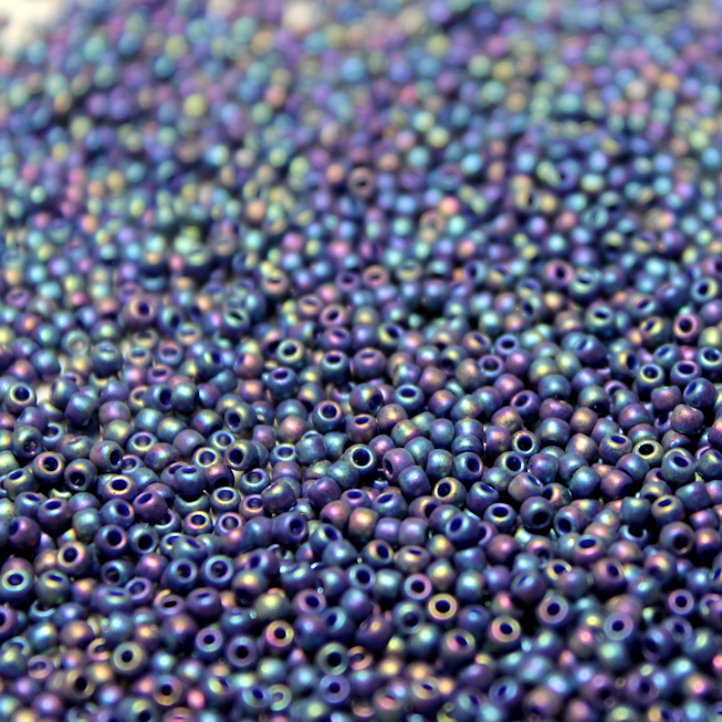 *CLOSEOUT CLEARANCE * Semi Glazed Navy Blue AB ~ 11/0 JSB 2637F