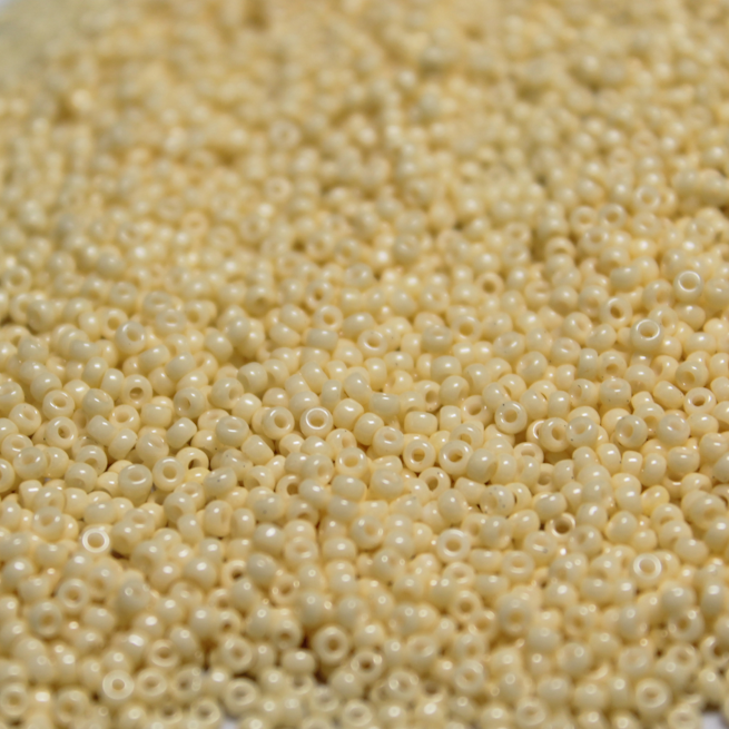 Opaque Butter Cream ~ 11/0 JSB 402G Japanese seed beads