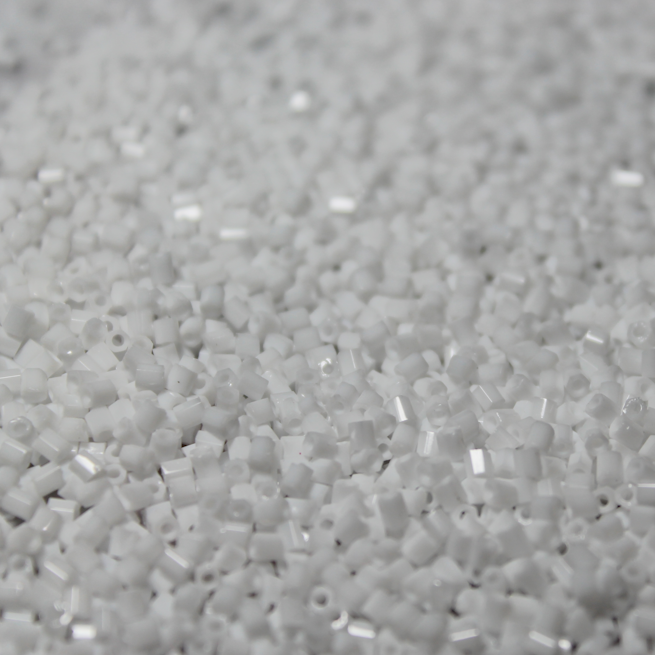 Opaque White ~ 11/0 HEX 402