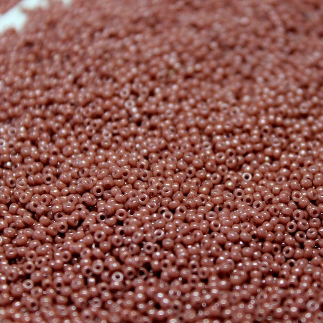 *CLOSEOUT CLEARANCE * Opaque Dyed Dark Mauve ~ 15/0 JSB 403F