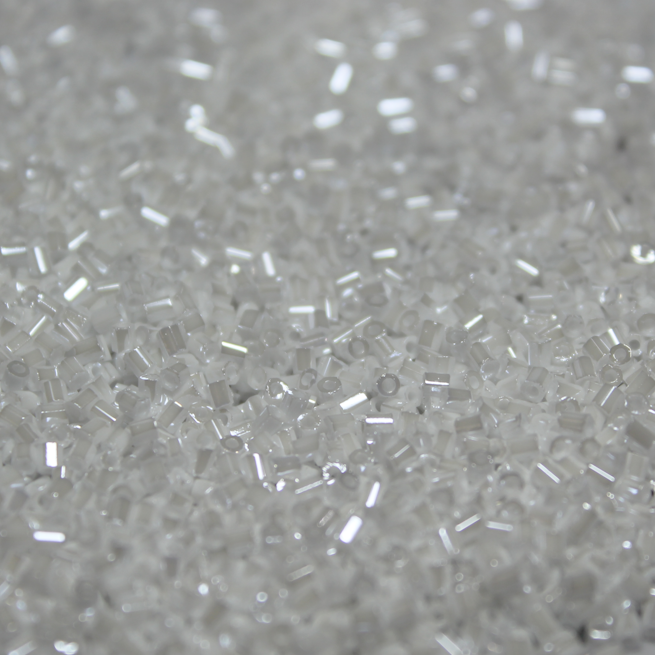 Opaque White Luster ~ 11/0 HEX 420