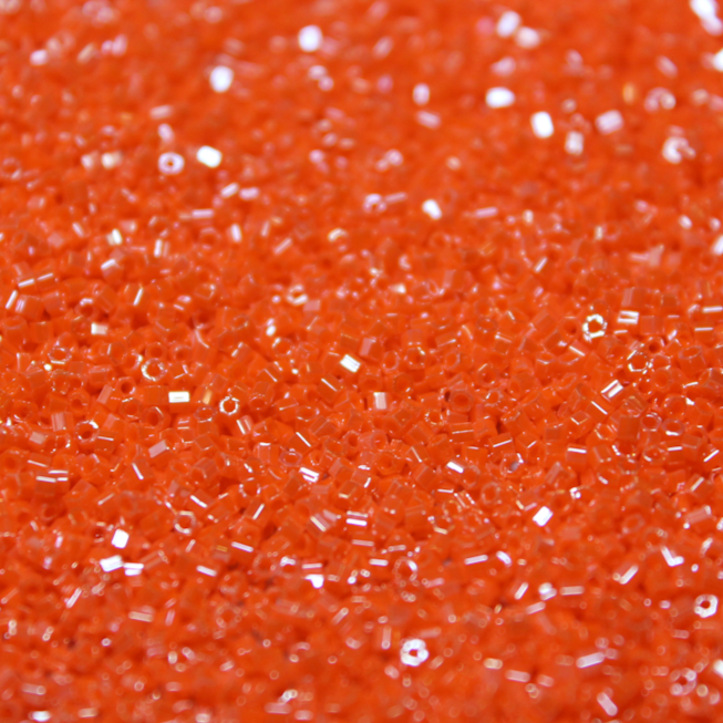 Opaque Orange Luster ~ 15/0 HEX 424