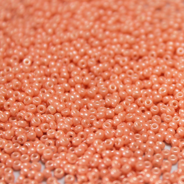 Opaque Dyed Apricot Pearl ~ 11/0 JSB 427G