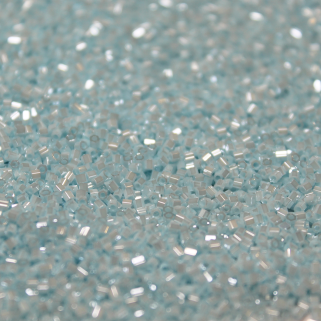 Opaque Sky Blue Luster ~ 15/0 HEX 430