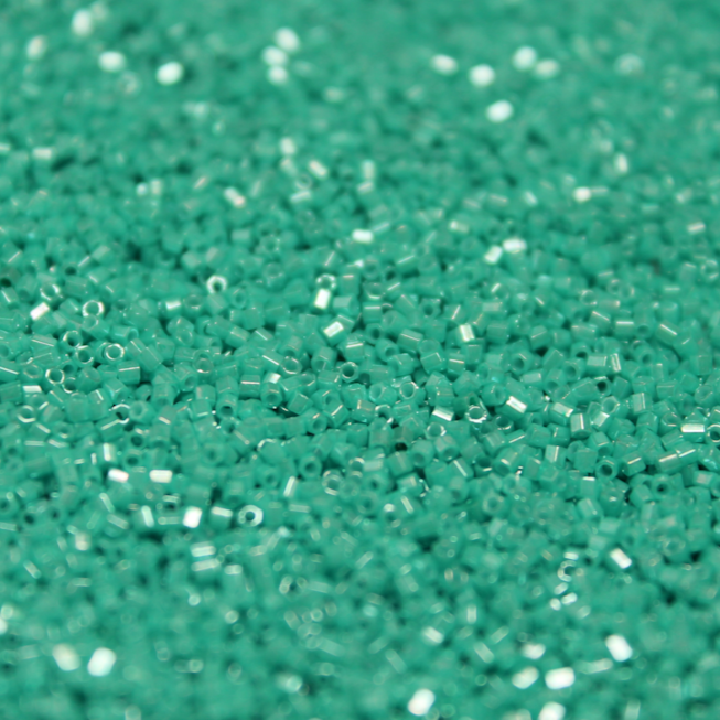Opaque Dyed Teal Luster ~ 11/0 HEX 430J