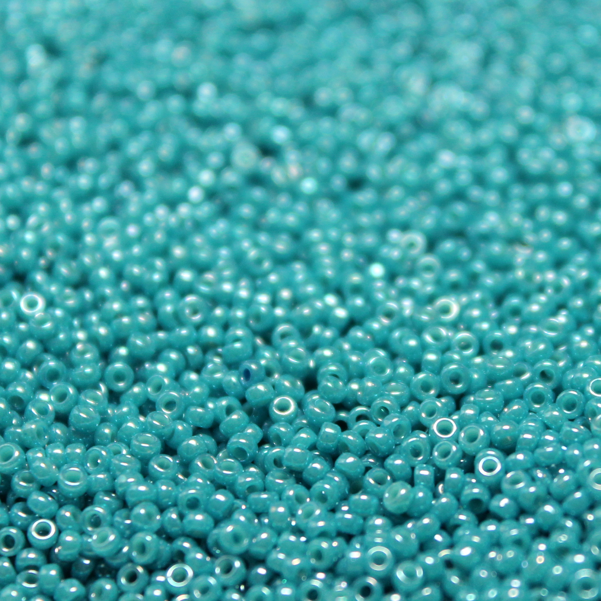 Opaque Dyed Blue Zircon Luster ~ 15/0 JSB 443 Japanese Seed Beads
