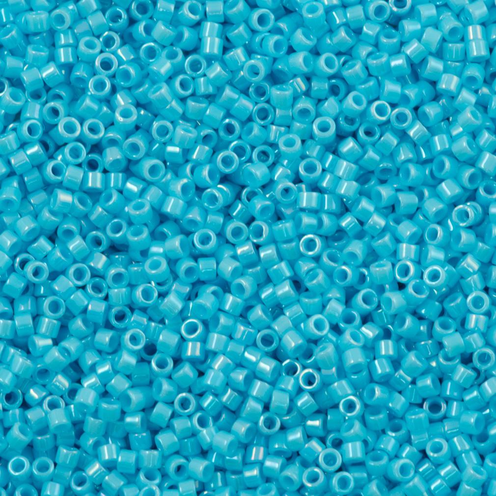 DB215 Delica Opaque Sky Blue Luster - 176