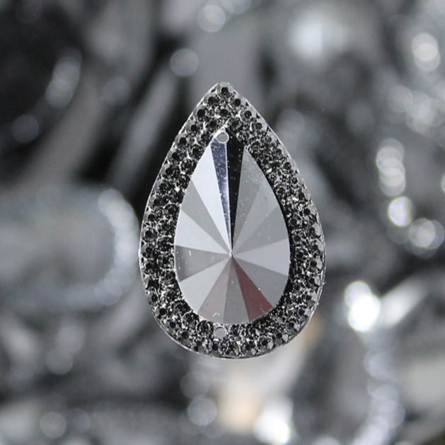 Black Teardrop Resin Flatback sew-on Gems - S138