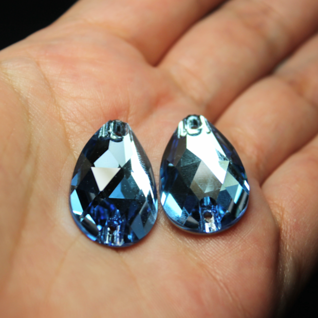 17x28mm (1 pr) Aquamarine Glass Teardrop Rhinestone - C159