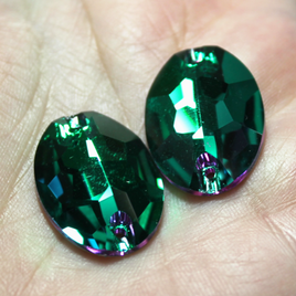 17x24mm (1 pr)  Emerald Velvet Glass Oval Rhinestones  - C201