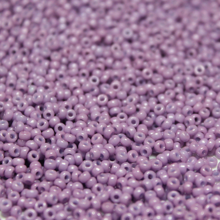 Duracoat Opaque Crocus ~ 15/0 JSB D4486 Japanese Seed Beads