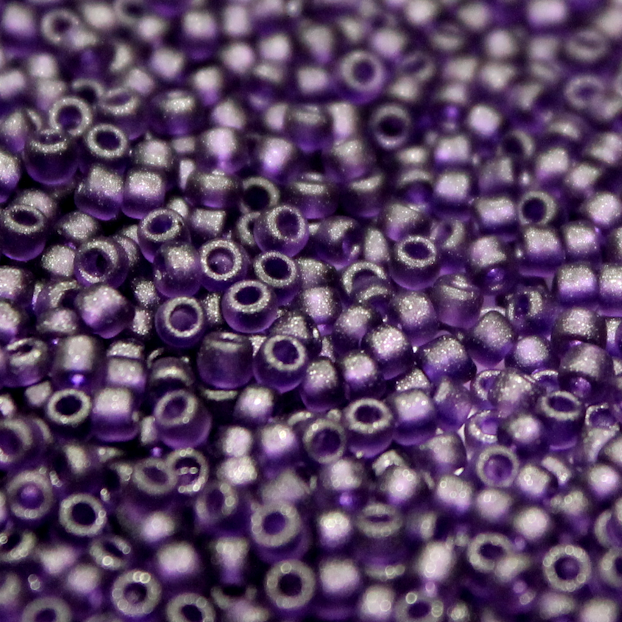 Frosted Moonlight Sparkle Purple ~ 11/0 JSB F323B