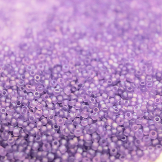 Frosted Wisteria AB ~ 11/0 JSB F356