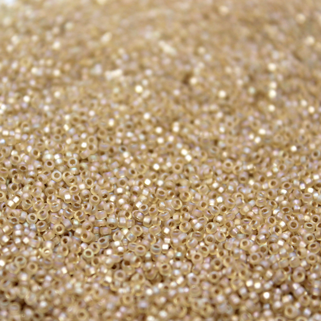 Frosted Silver Lined Light Amber AB ~ 15/0 JSB F634A