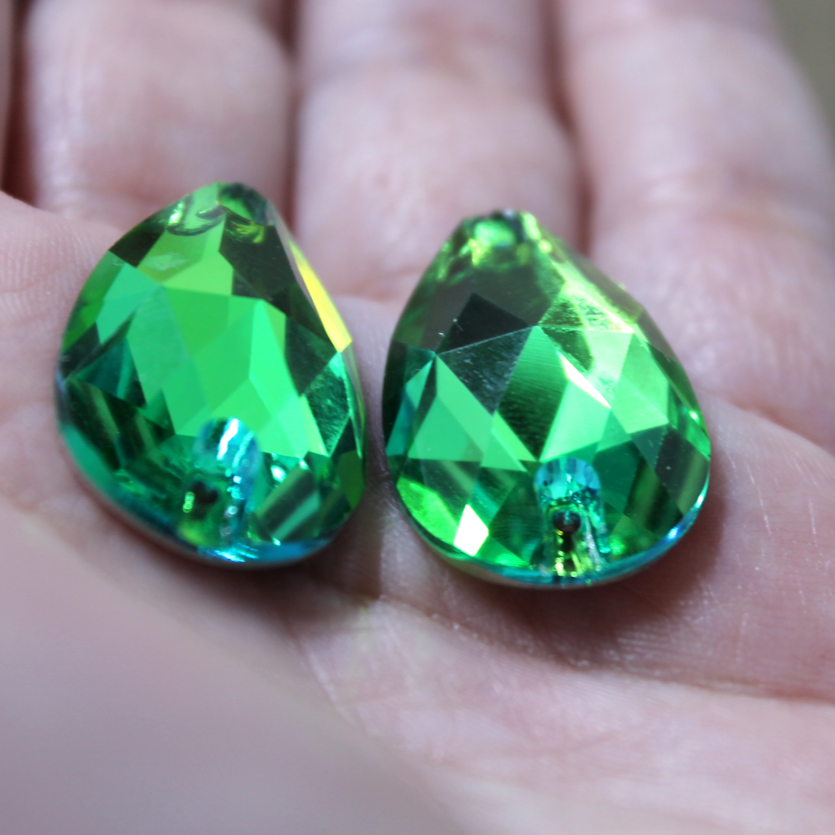 17x28mm (1 pr) Peridot Glass Teardrop Rhinestone - C140