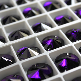 18mm  (1 pr) Purple Velvet Glass Rivoli Rhinestone - C165