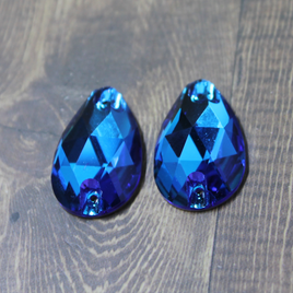 17x28mm  (1 pr) Blue Zircon Glass Teardrop Rhinestone - C145