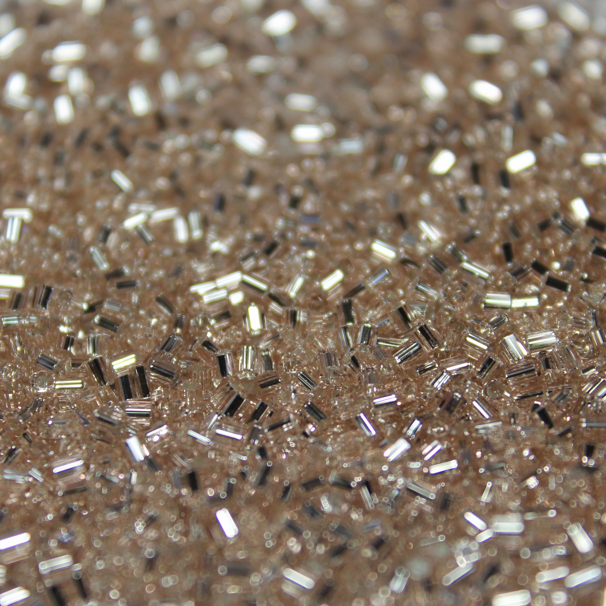 Silver Lined Pale Salmon ~ 11/0 HEX 12A