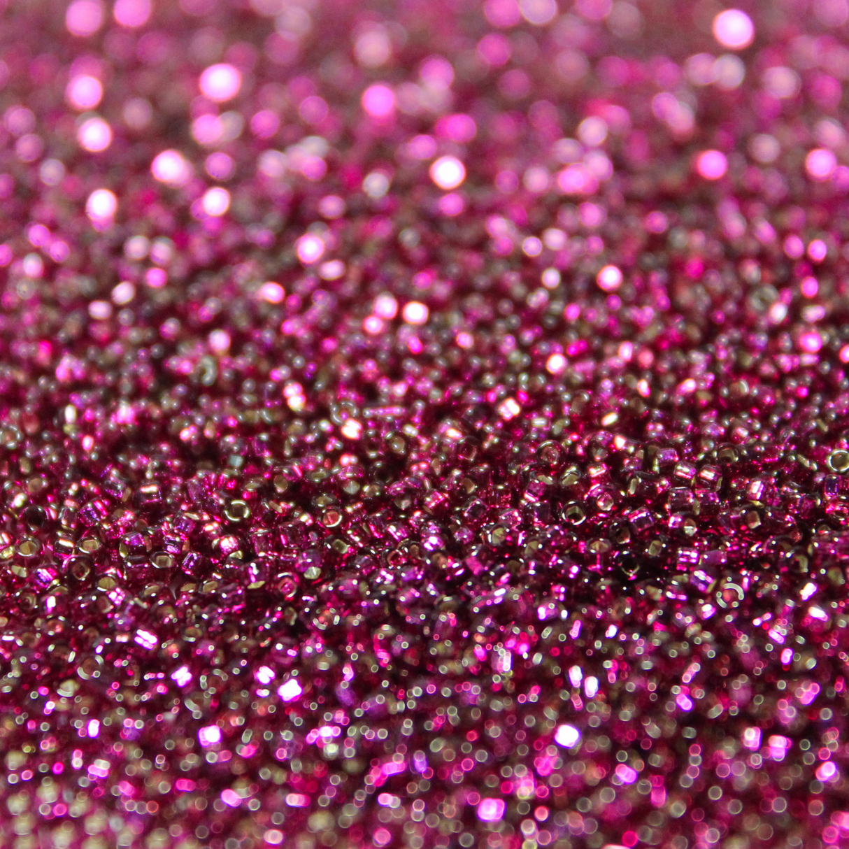 Silver Lined Dark Fuchsia ~ 15/0 JSB 24A