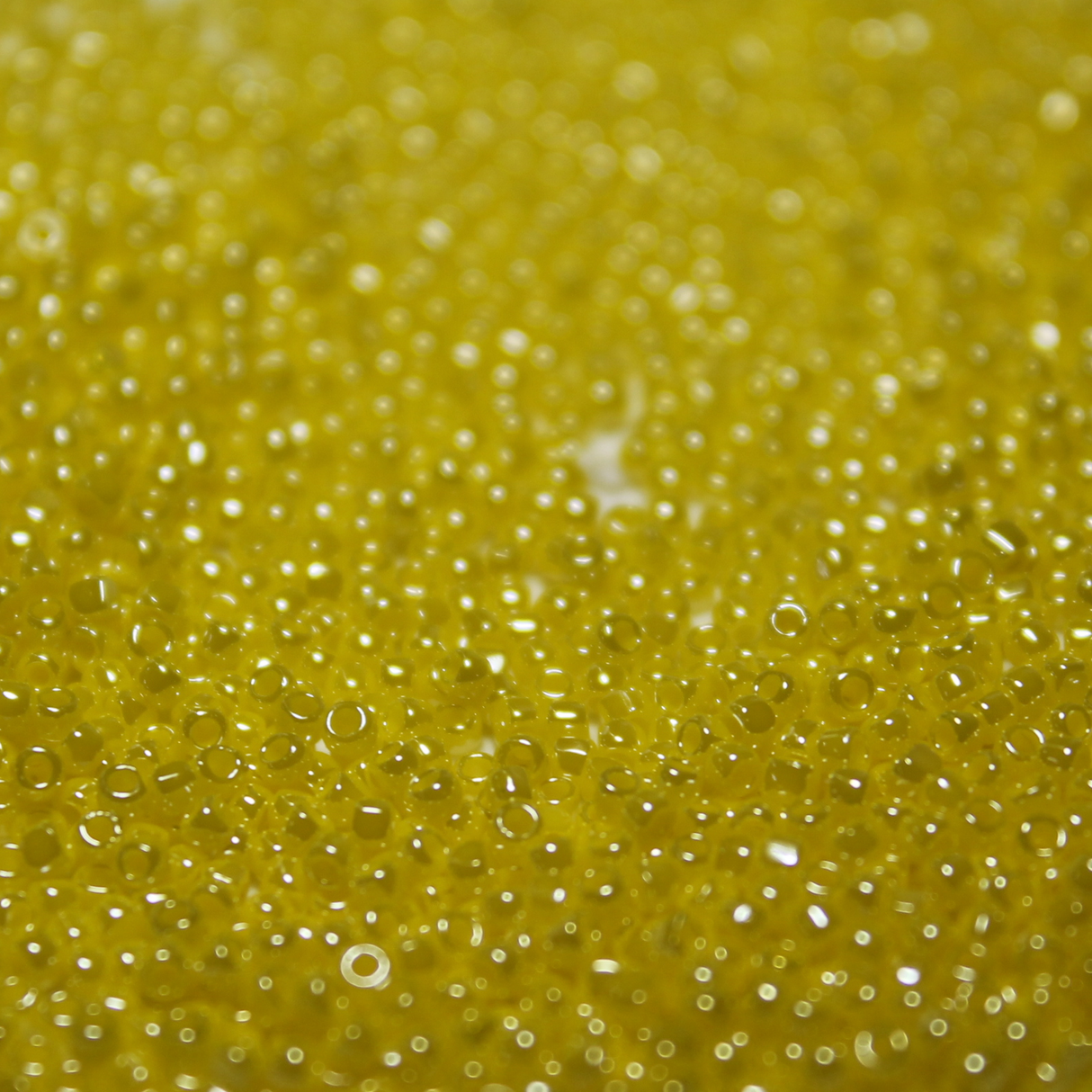 Opaque Dark Yellow Luster  ~ 15/0 3CUT 422A