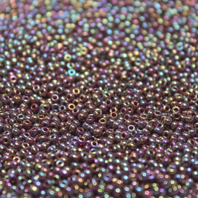 Opaque Dark Brown Rainbow  ~ 15/0 JSB 432