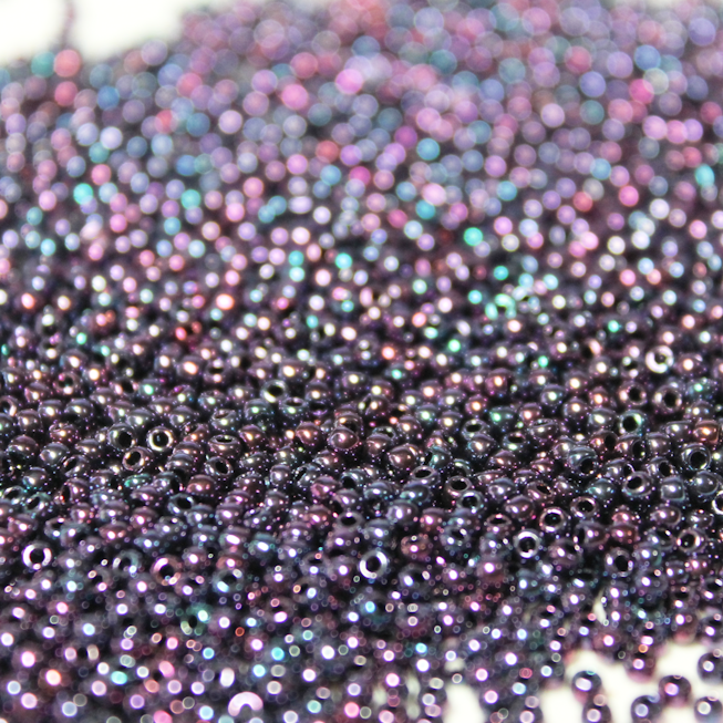 Metallic Iris Huckleberry Pie  ~ 15/0 JSB 460C