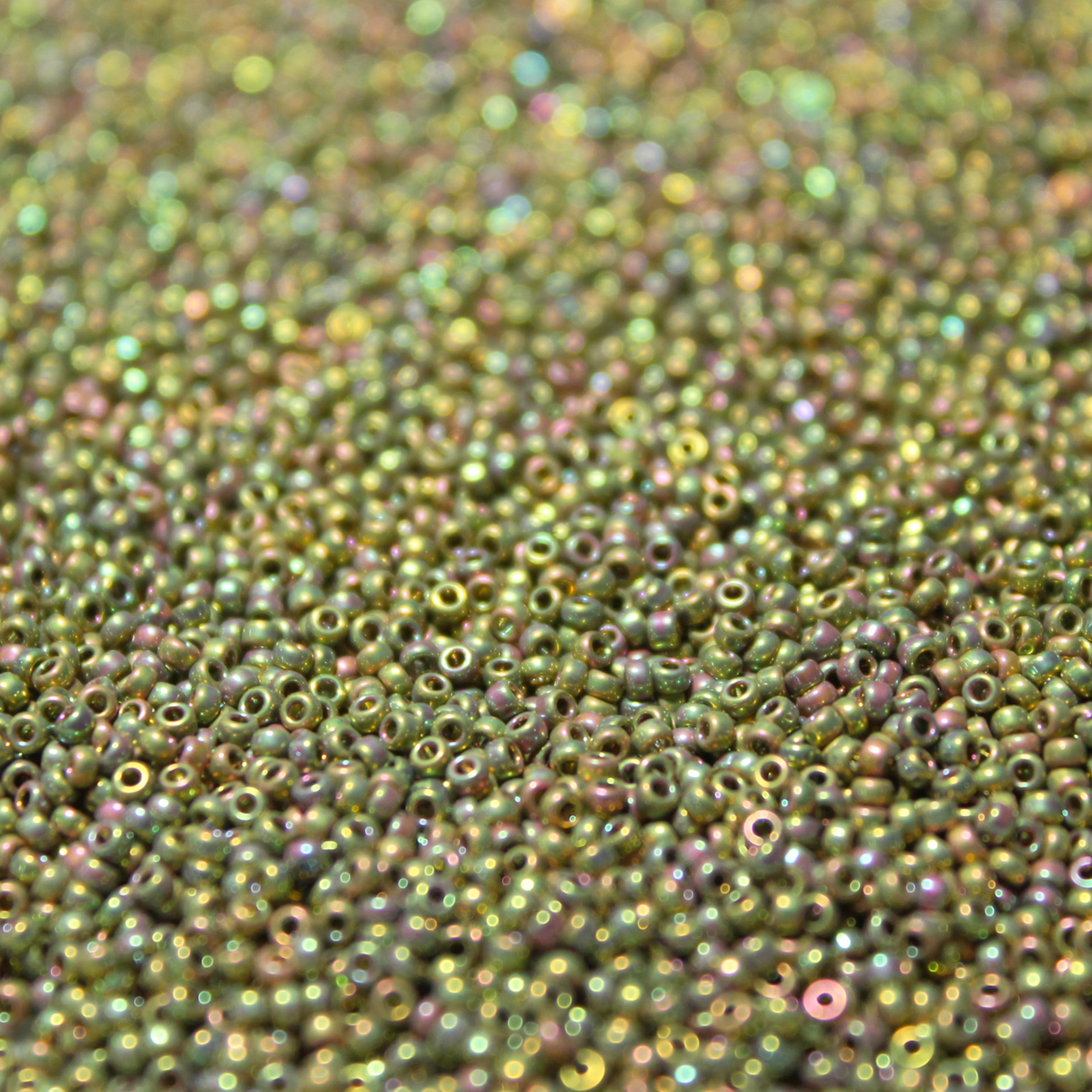 24K Plated Green Gold Iris  ~ 15/0 JSB 462W