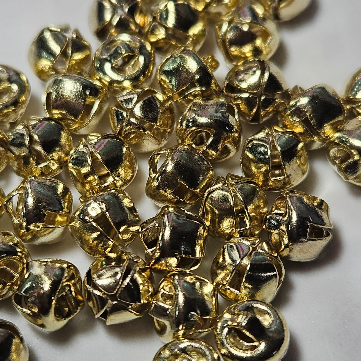 Special Buy #8 - 40 pieces - 1/4 Inch Gold-Toned Metal Bells - Flat Top w/hole