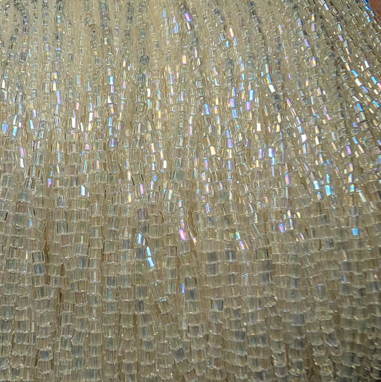 11/0 Czech 2 Cut Transparent Crystal Iris - 112C-21