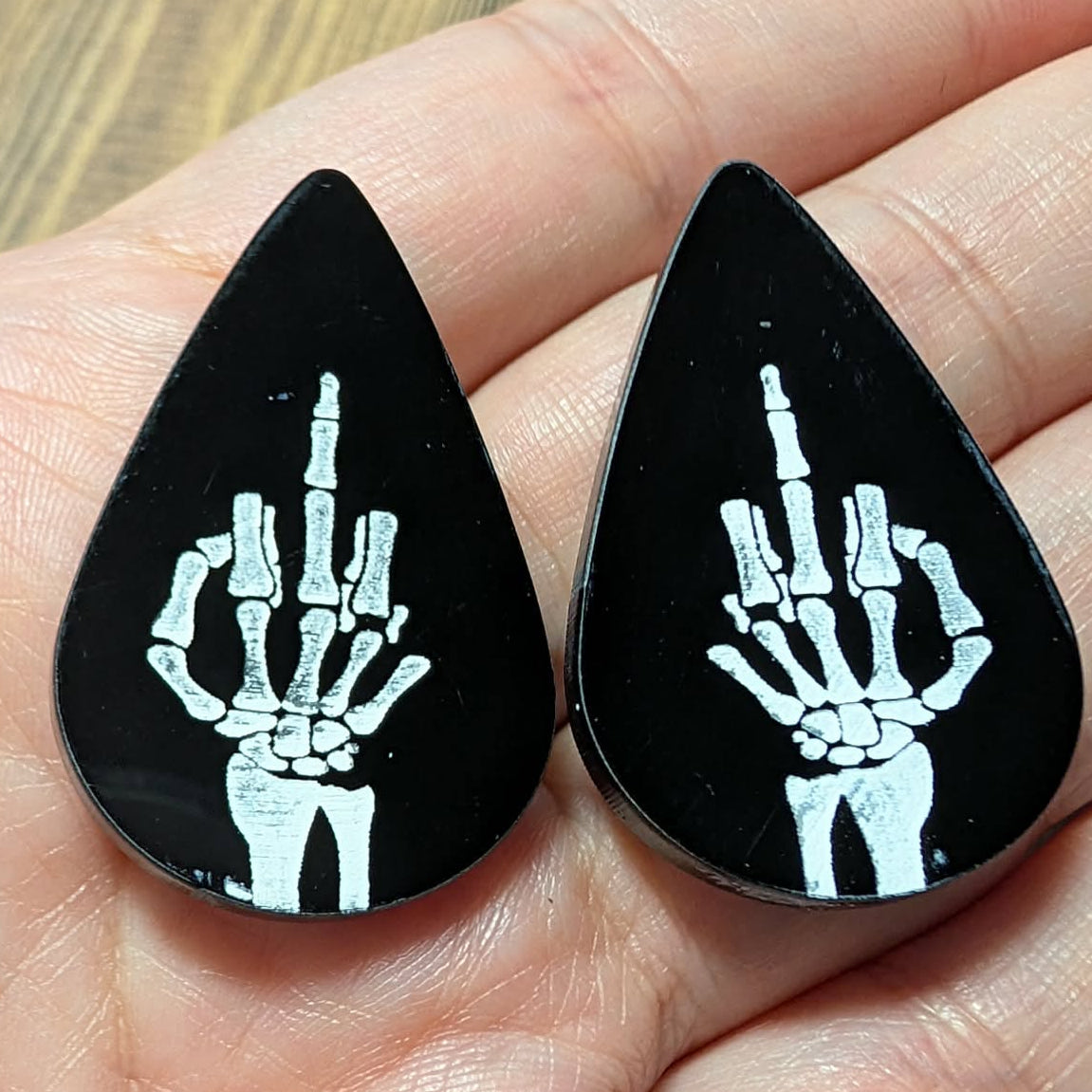 1" Bird from Beyond - Teardrop Cabochons - S237