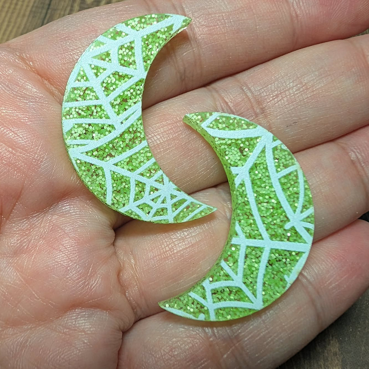 1&1/4" Toxic Webs Moon Glitter Acrylic Cabochons - S104