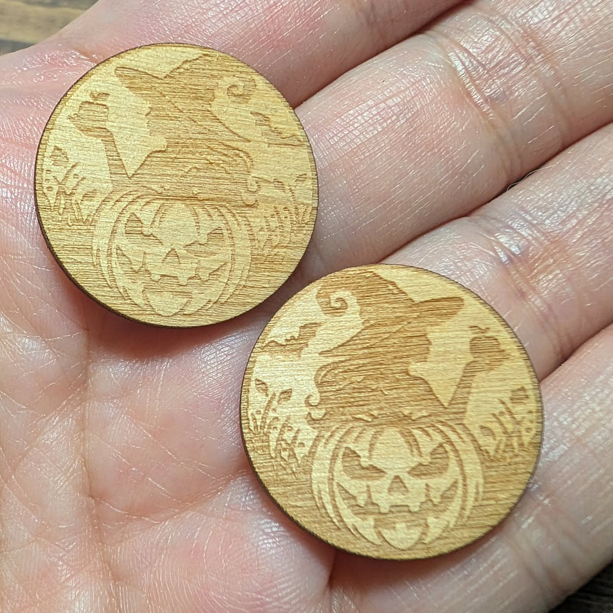 1" Wooden Samantha's Garden Cabochons - P116