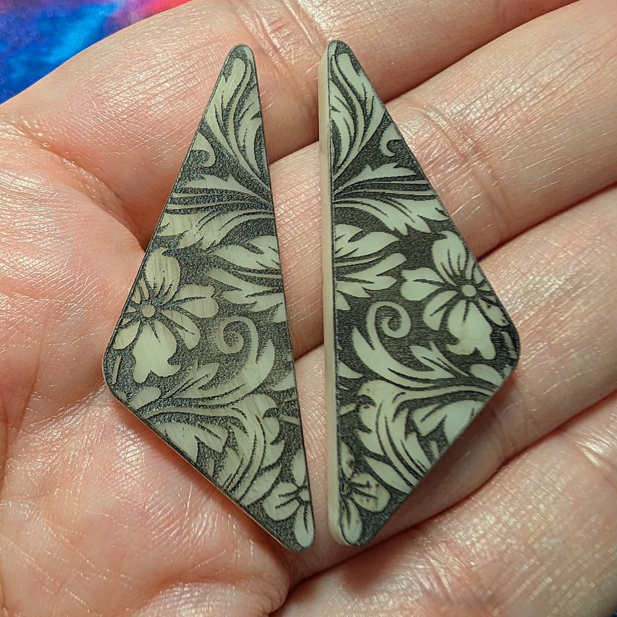 1 3/4" Cream Tooled Leather Acrylic Trapezoid Cabochons - P138
