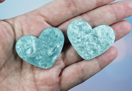 Aqua Glitter Pearl Heart Resin Slab - T18