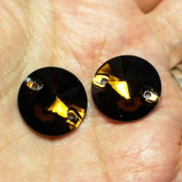 18mm Smoked Topaz Rivoli Rhinestone - C238