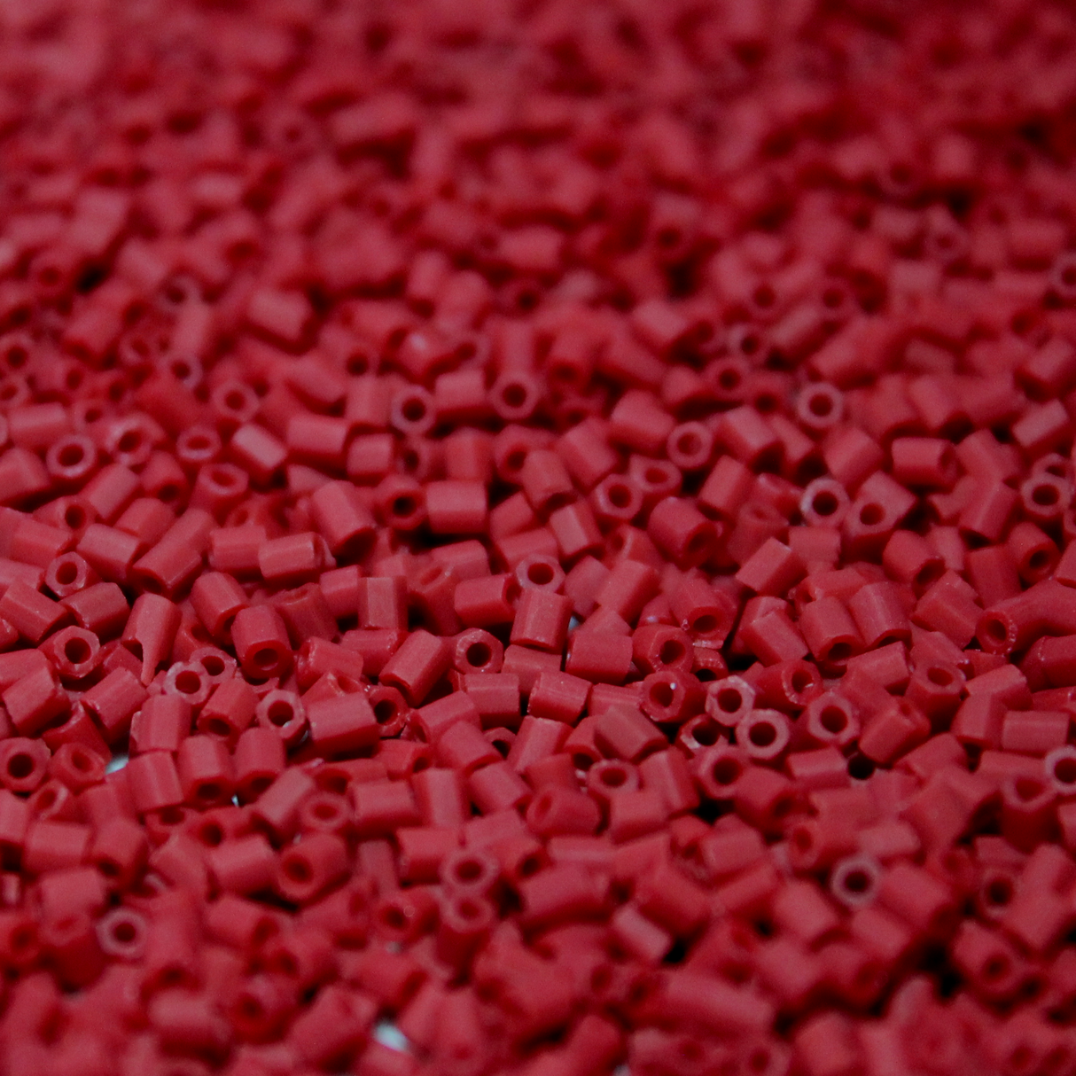 Opaque Matte Dark Red  ~ 11/0 HEX F408A