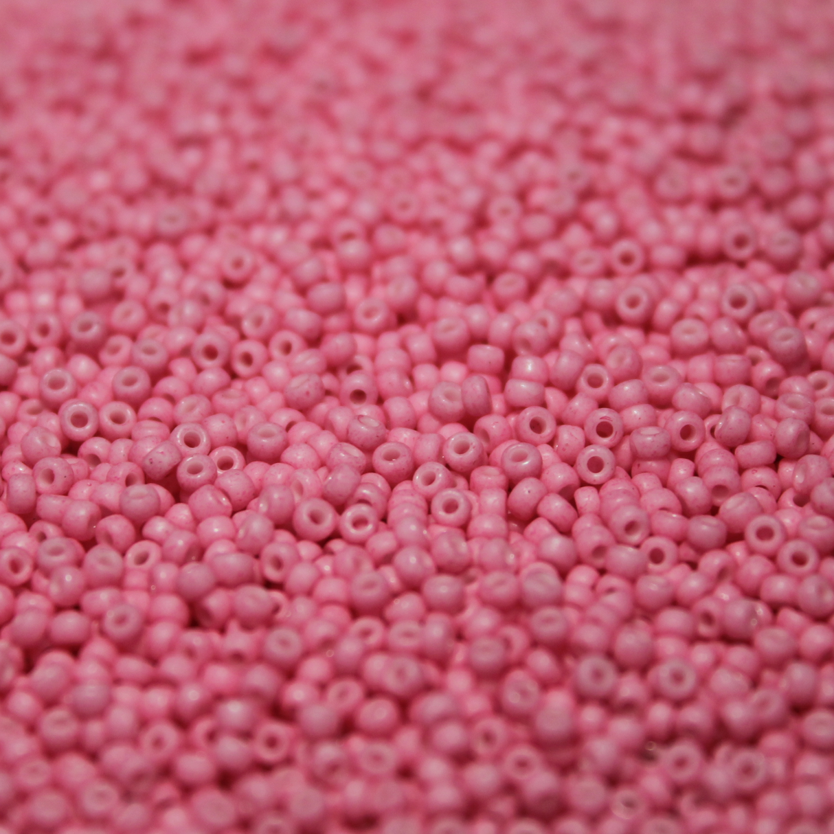 Semi-Matte Dyed Candy Pink ~ 11/0 JSB F415C