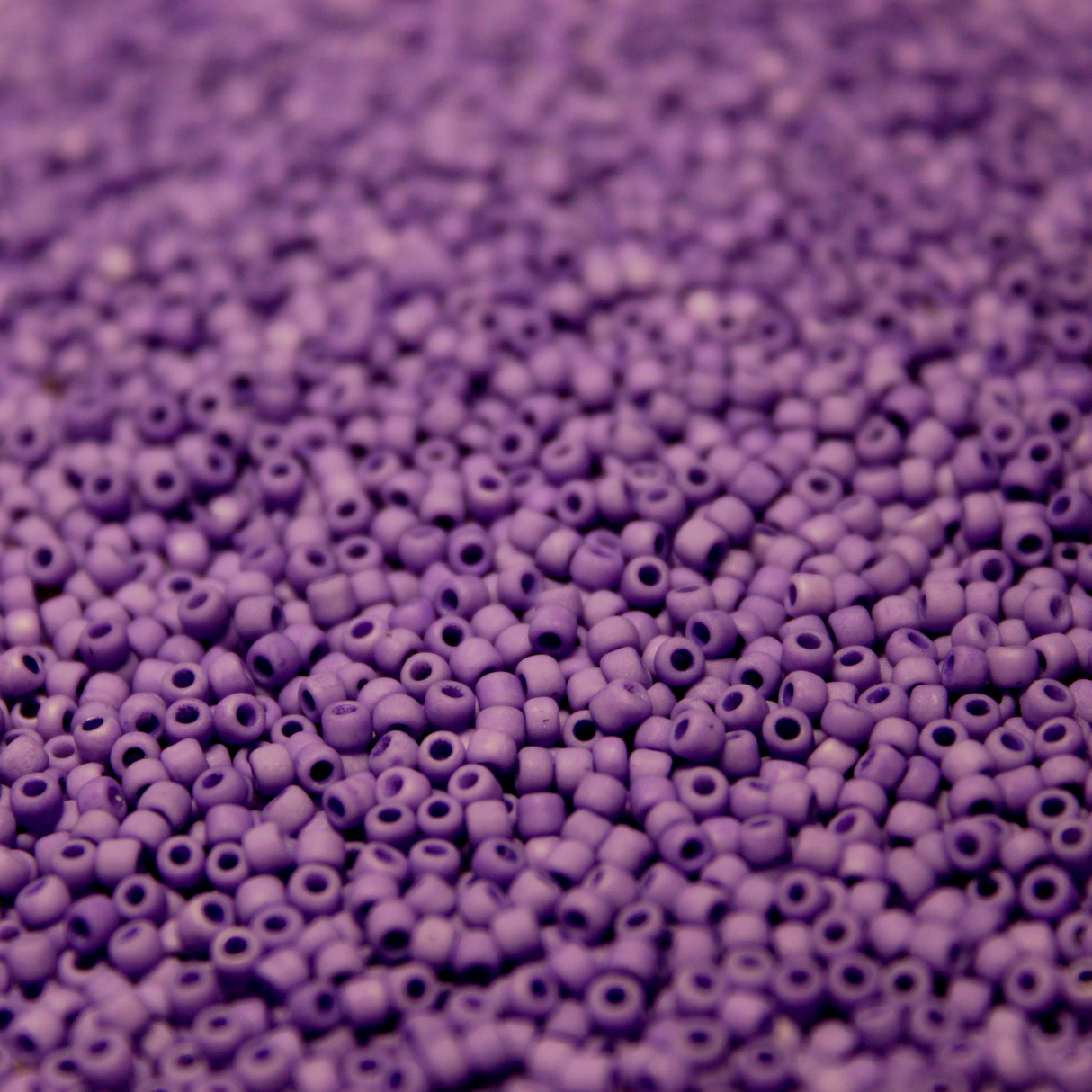 Matte Violet ~ 11/0 JSB F437A