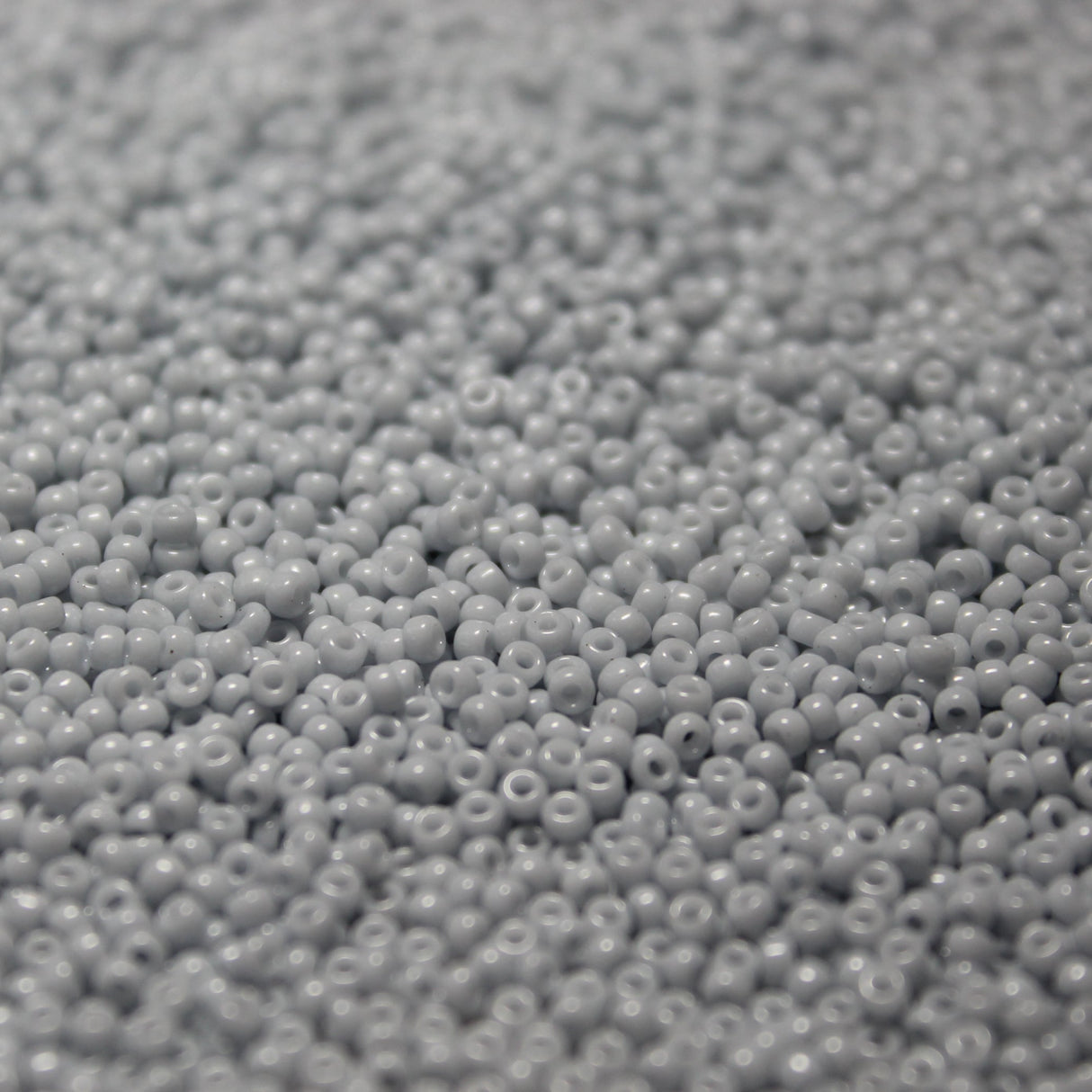 Opaque Cool Pale Grey ~ 11/0 JSB 413M