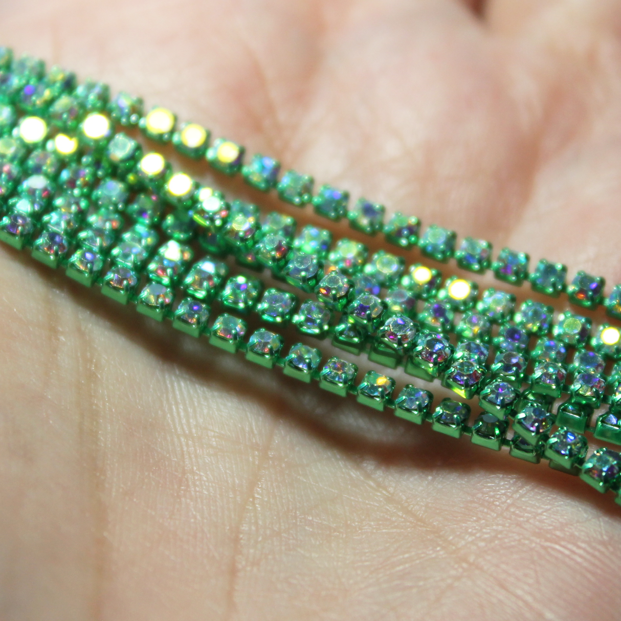 5 yards SS6 Metallic Lt. Peridot Green Clear AB Banding - MB6X