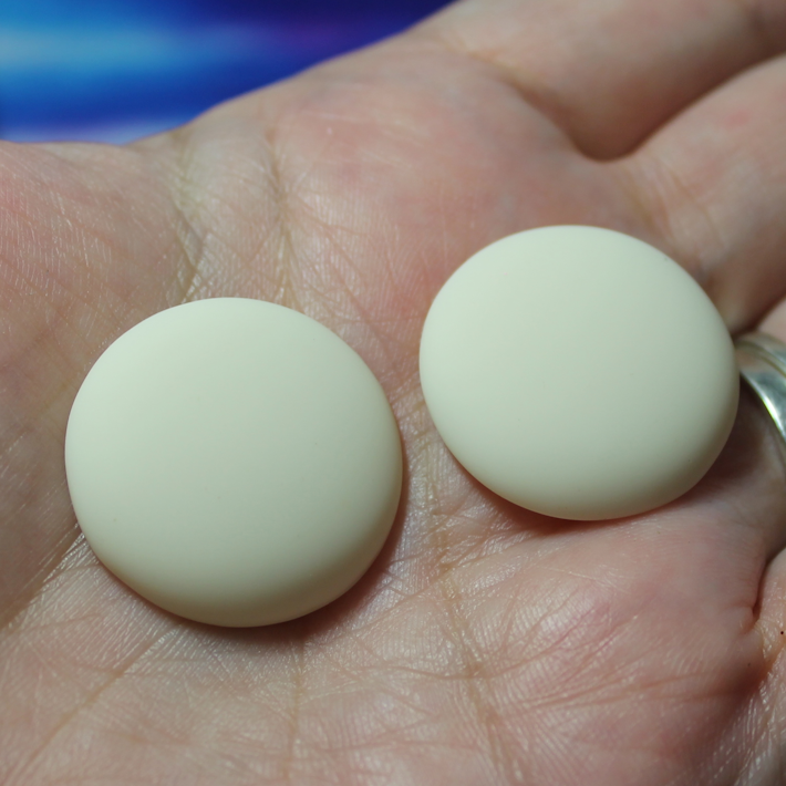 24mm Matte Round Resin Cabochon White Chocolate - P72