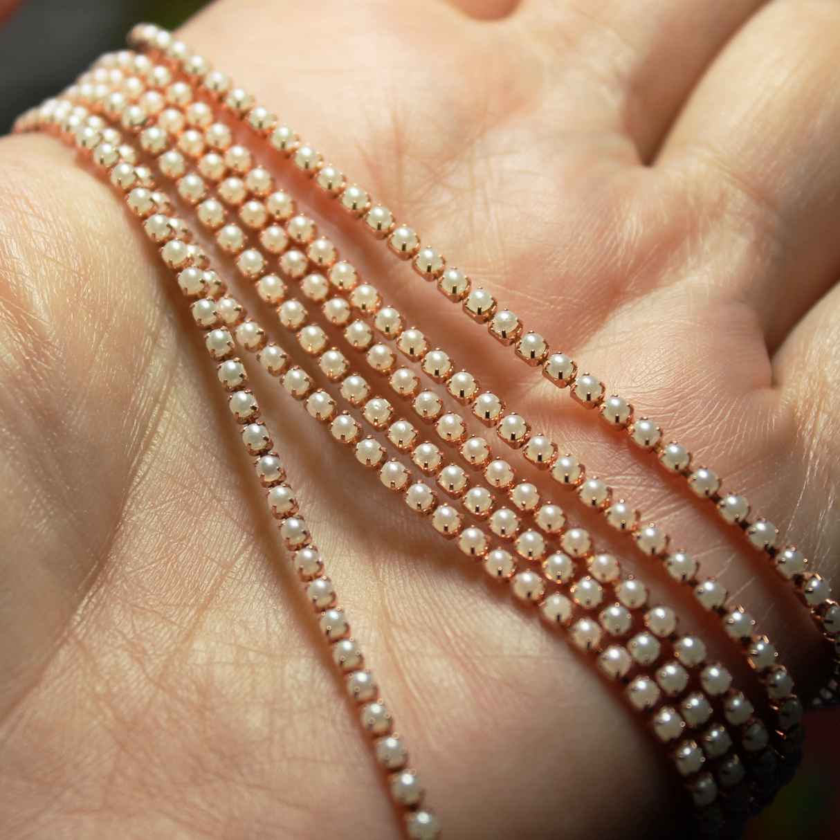 5 yards SS6 White Pearl on Rose Gold Banding - MB12