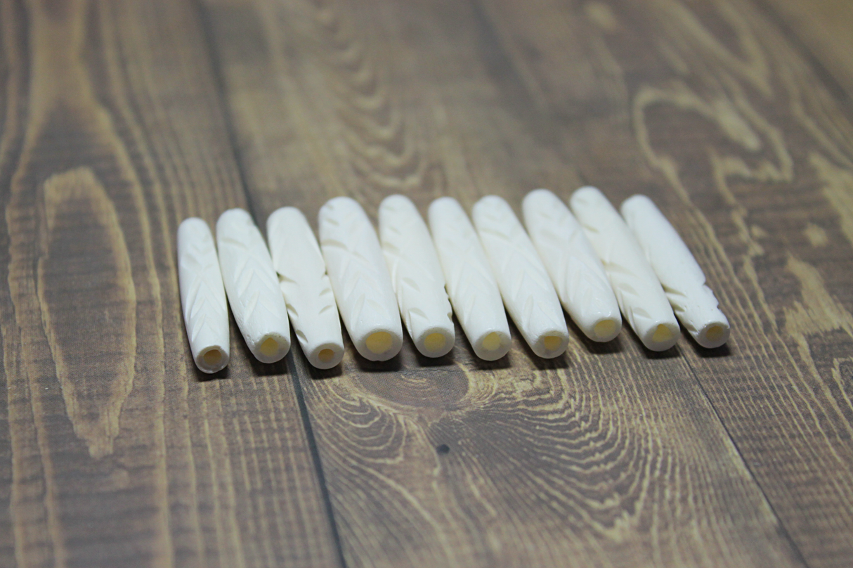 1 & 1/2" White Carved Hairpipe Beads 10 pieces - HP 11