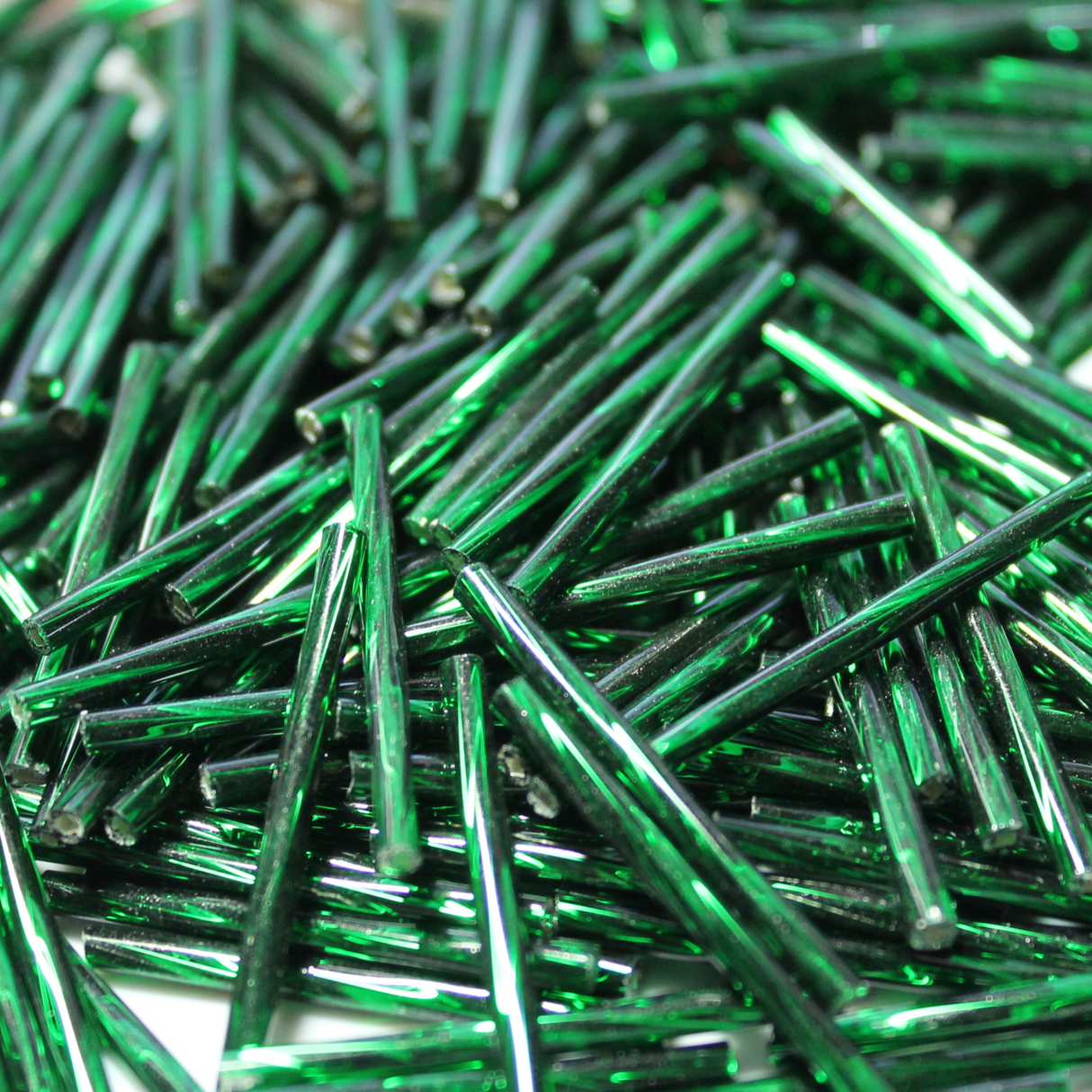 30mm Twisted Bugles - Silver Lined Dark Emerald - T30X