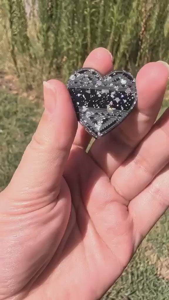 1 1/4" Black Love Basket Heart Glitter Cabochons - P136