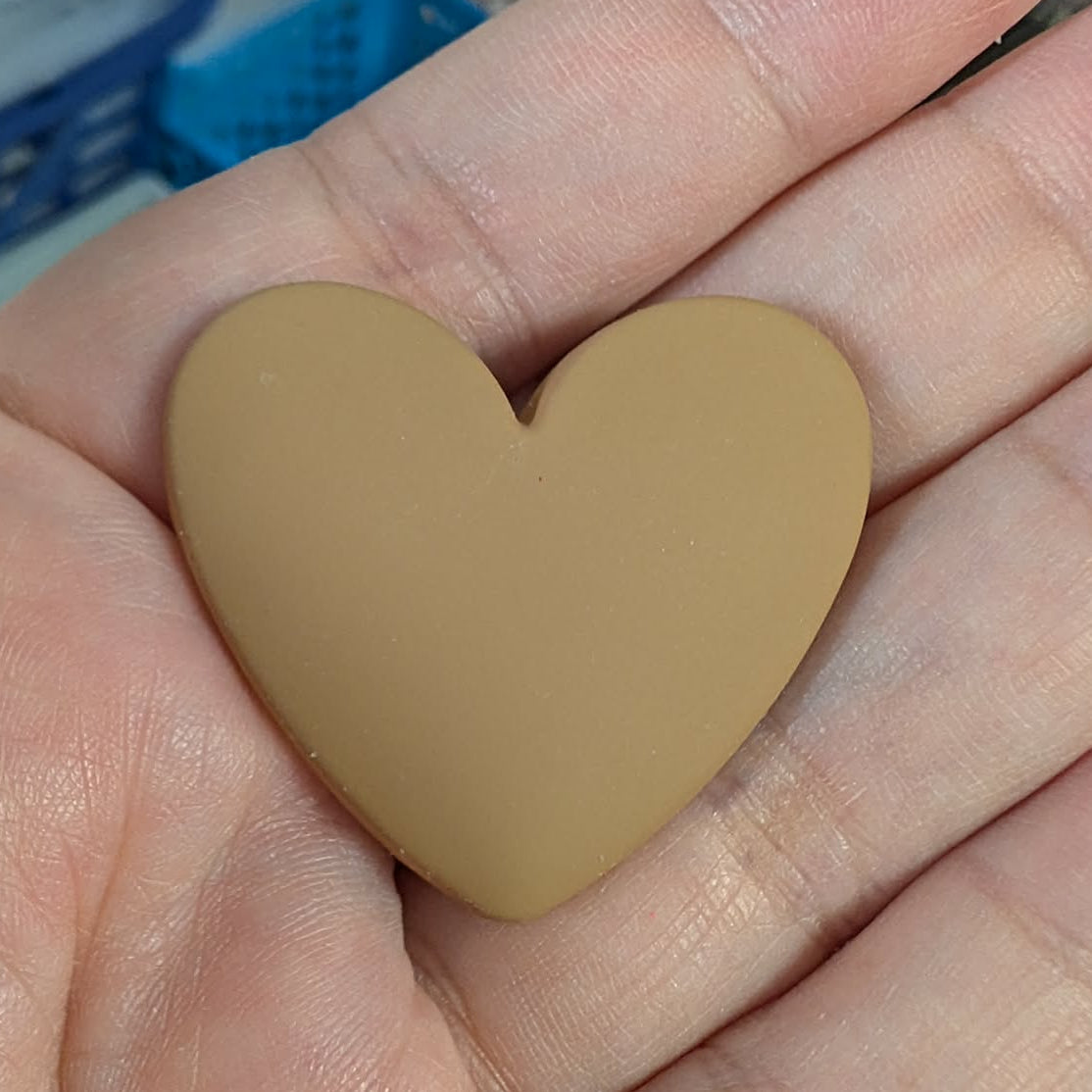 37mm Matte Heart Resin Cabochon Camel - P52